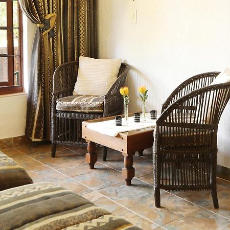 Villa Ticino Guest House Sabie Exterior photo